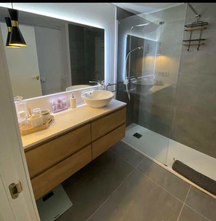 Roy Boston Marbella By Florentia Homes Ngoại thất bức ảnh