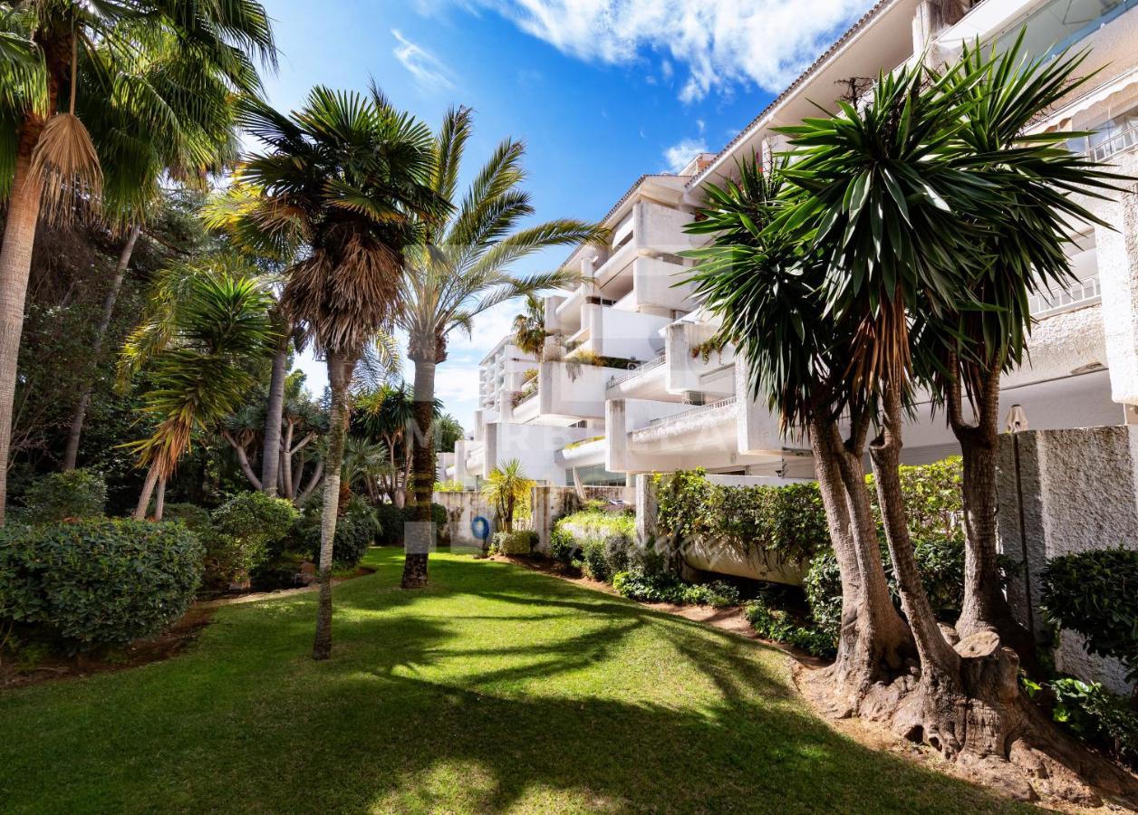 Roy Boston Marbella By Florentia Homes Ngoại thất bức ảnh